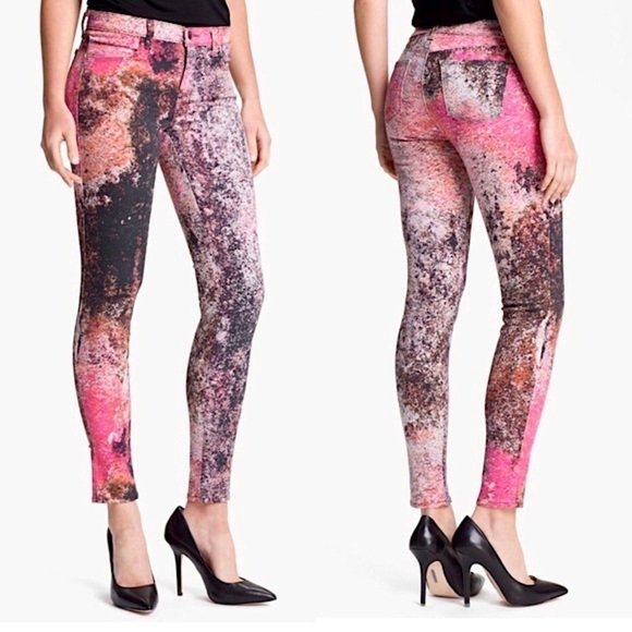 NEW! JBRAND LUXURY SUPERNOVA Galaxy Super Skinny Jeans Size 27 Premium - Picture 1 of 8